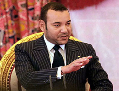 ملك المغرب يعد بتحقيق في العفو عن اسباني مدان باغتصاب أطفال