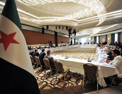 المعارضة السورية تختار أحمد طعمة رئيسا للحكومة الموقتة