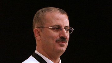 حكومة الحمد الله ترى النور اليوم بعد إنهاء الخلافات مع عباس