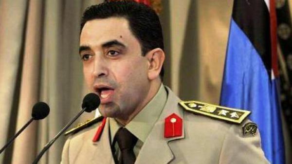 الجيش المصري ينفي مجدداً نية السيسي الترشح للرئاسة