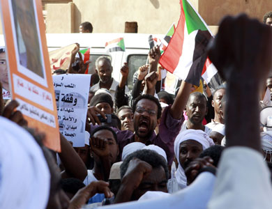 السودان ينفي ماتردد عن تورط السعودية في الأحداث الاخيرة به