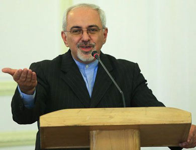 إيران تطلب من القوى الكبرى مراجعة عرضها في المفاوضات النووية
