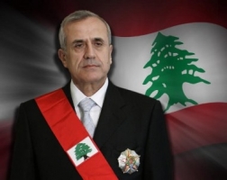 الرئيس اللبناني يعزي نظيره الإيراني في ضحايا تفجيري بيروت