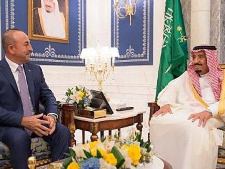 السعودية: لا يمكن السماح لتركيا بإقامة قواعد عسكرية بالمملكة
