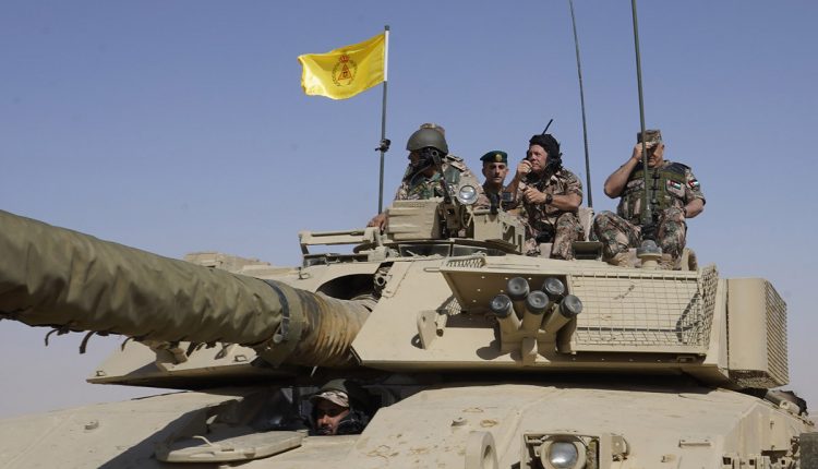 العاهل الأردني يشارك في التمرين العسكري «السيف القاطع»