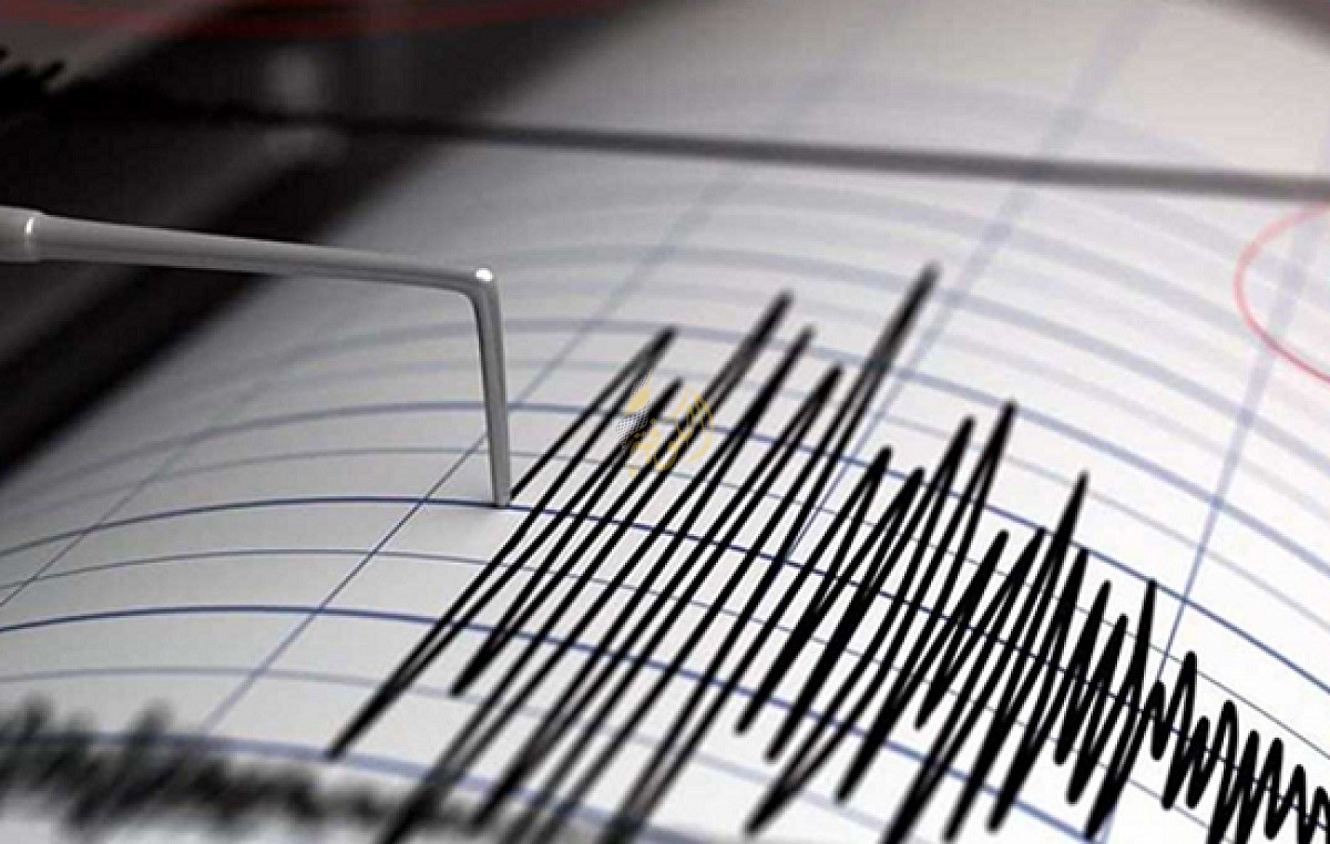 زلزال بقوة (5.5) درجات يضرب شرق أندونيسيا