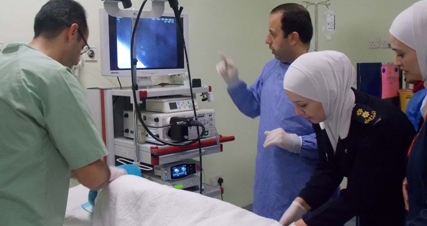 إجراء عملية زراعة بالون لمريضة في مستشفى الأميرة هيا العسكري