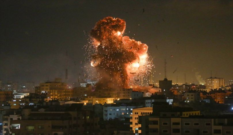 طائرات الاحتلال تقصف عدة مواقع في قطاع غزة