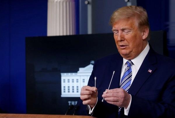 إدخال ترامب الى المستشفى لتلقي علاج كورونا