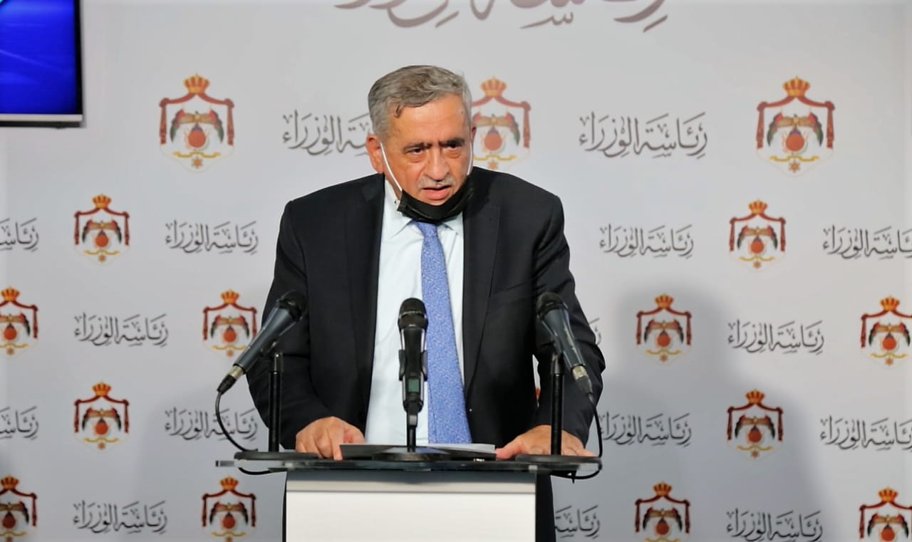 وزير الصحة: اجراءات الحكومة تهدف لخفض أعداد الإصابات بكورونا