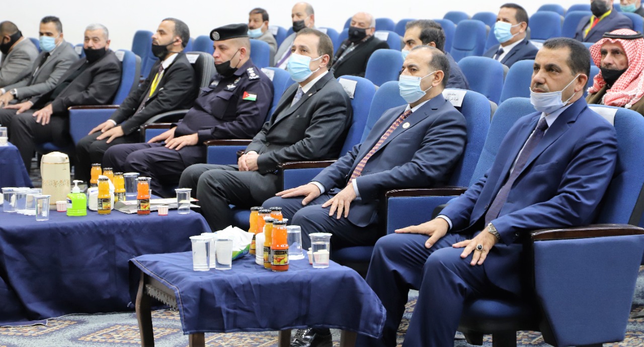 وزير التربية يرعى تكريم نخبة من المتقاعدين العسكريين والمدنيين