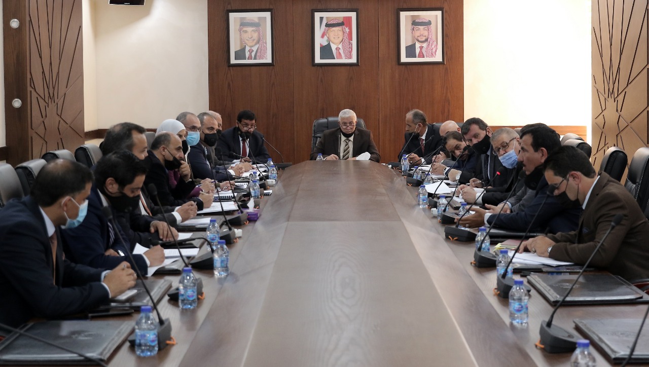 المشتركة القانونية الإدارية النيابية تواصل بحث مشروع قانون أمانة عمان
