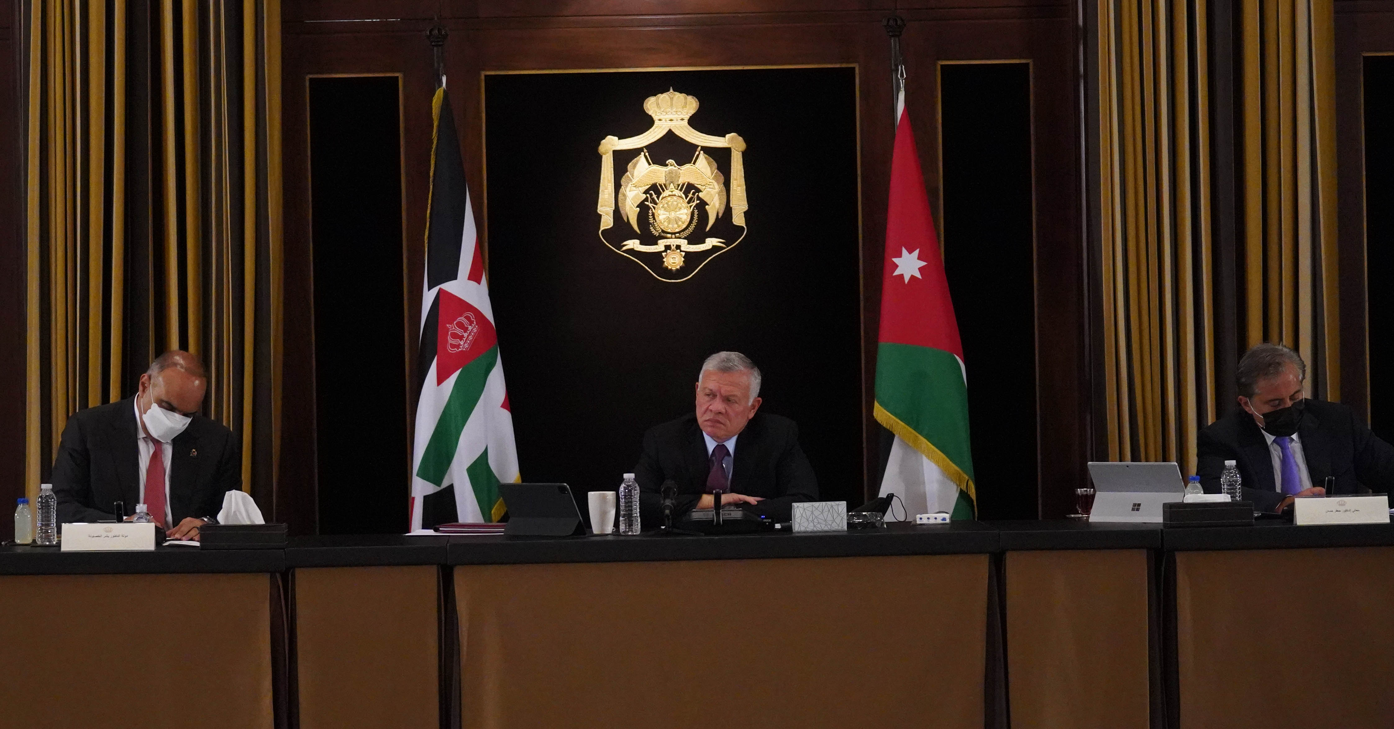 جلالة الملك يدعو القطاع الصناعي إلى توسيع الاستفادة من اتفاقيات التجارة الحرة