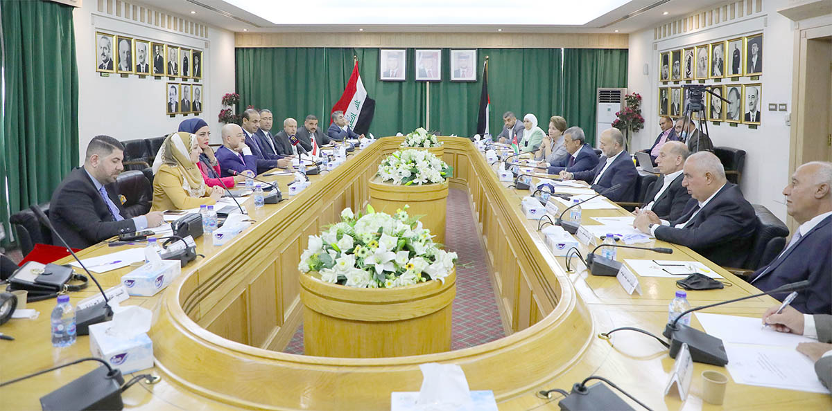 الأعيان يبحث مع وزير العمل العراقي التعاون المشترك