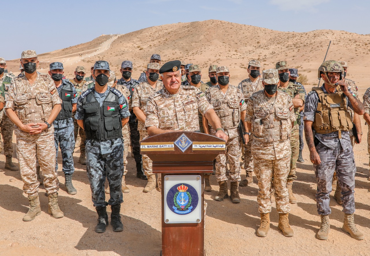 رئيس هيئة الأركان يتابع مجريات التمرين التعبوي “أسود الصحراء