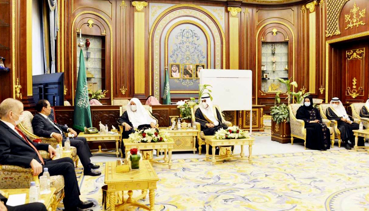 وفد برلماني أردني يلتقي رئيس مجلس الشورى السعودي