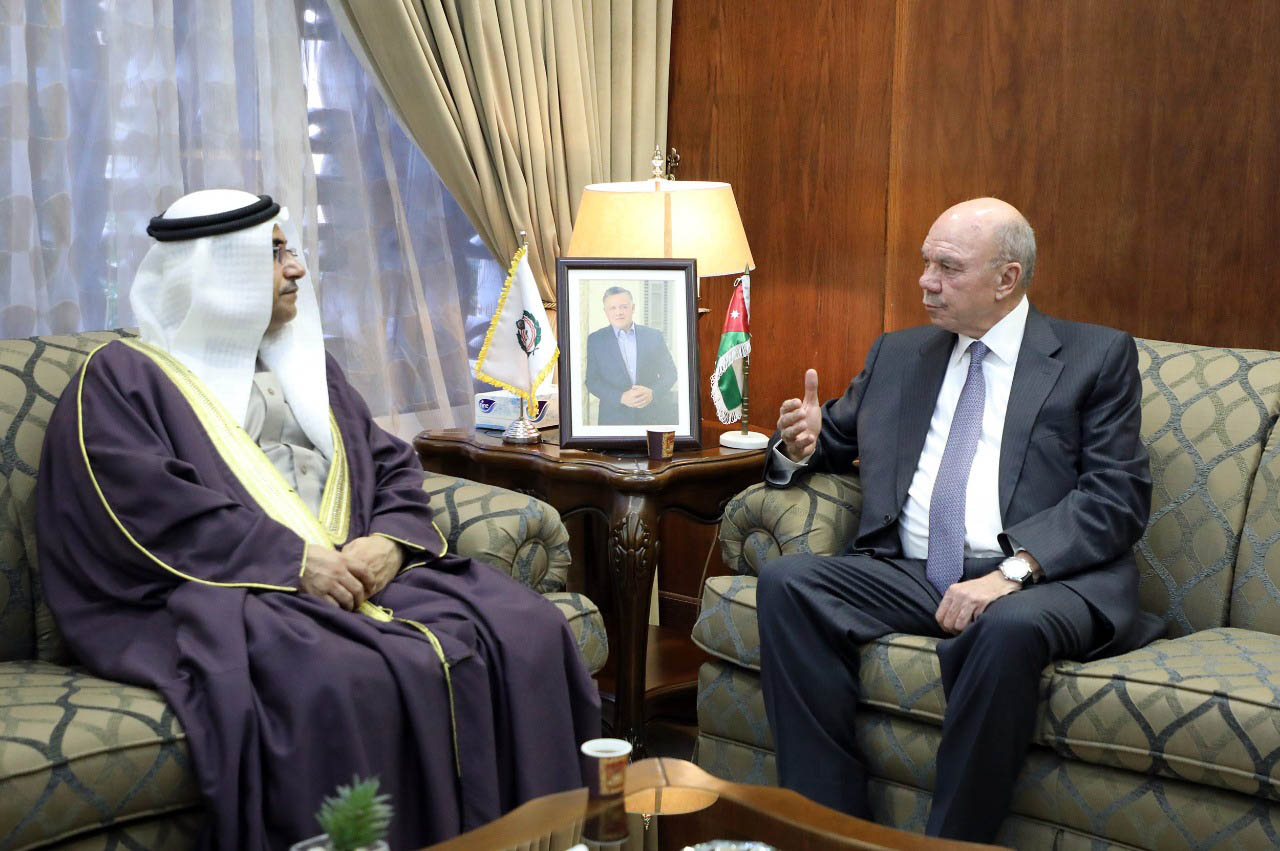 الفايز يؤكد ضرورة قيام البرلمانات العربية بدور أكثر فاعلية لمعالجة تحديات الأمة