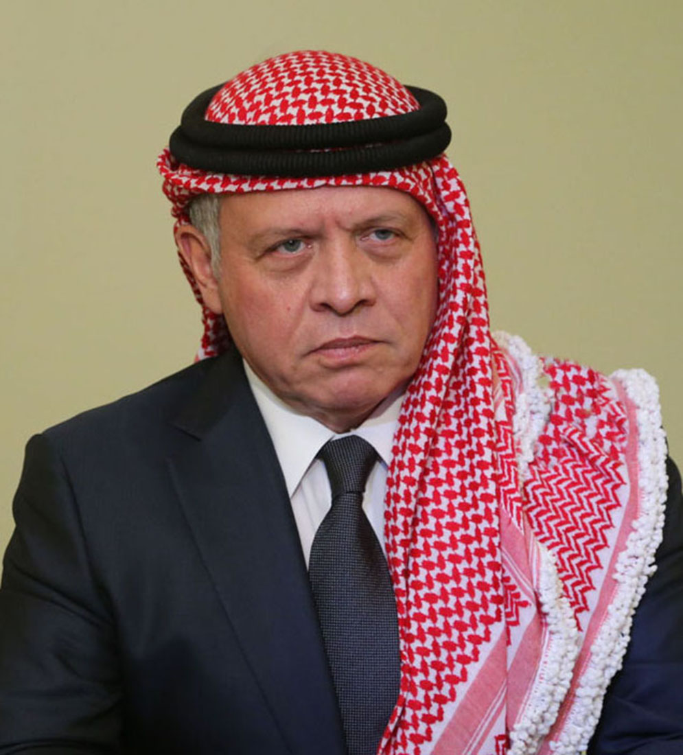جلالة الملك يعزي العاهل البريطاني ورئيسة الوزراء بوفاة الملكة إليزابيث الثانية