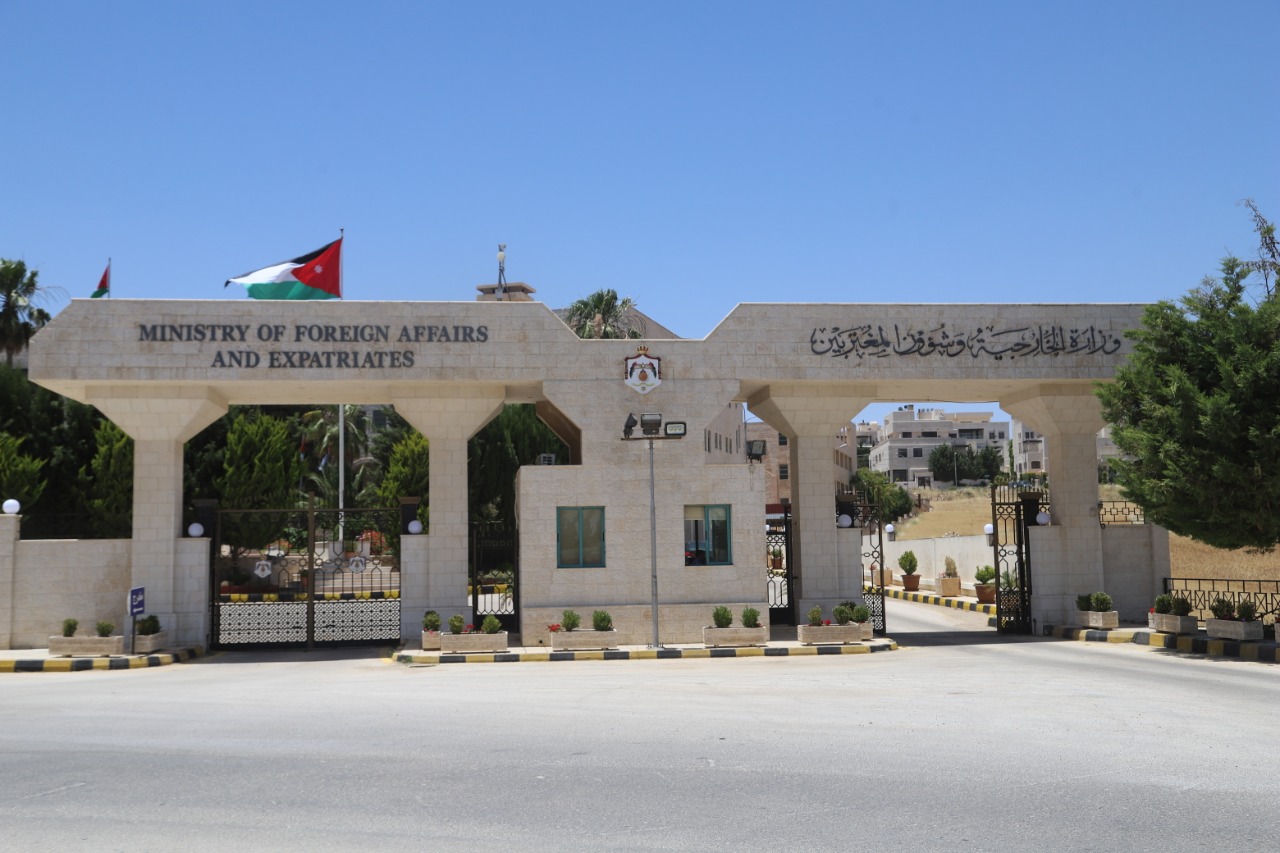 الخارجية تدين استخدام وزير المالية الإسرائيلي خريطة لإسرائيل تضم حدود المملكة وفلسطين المحتلة