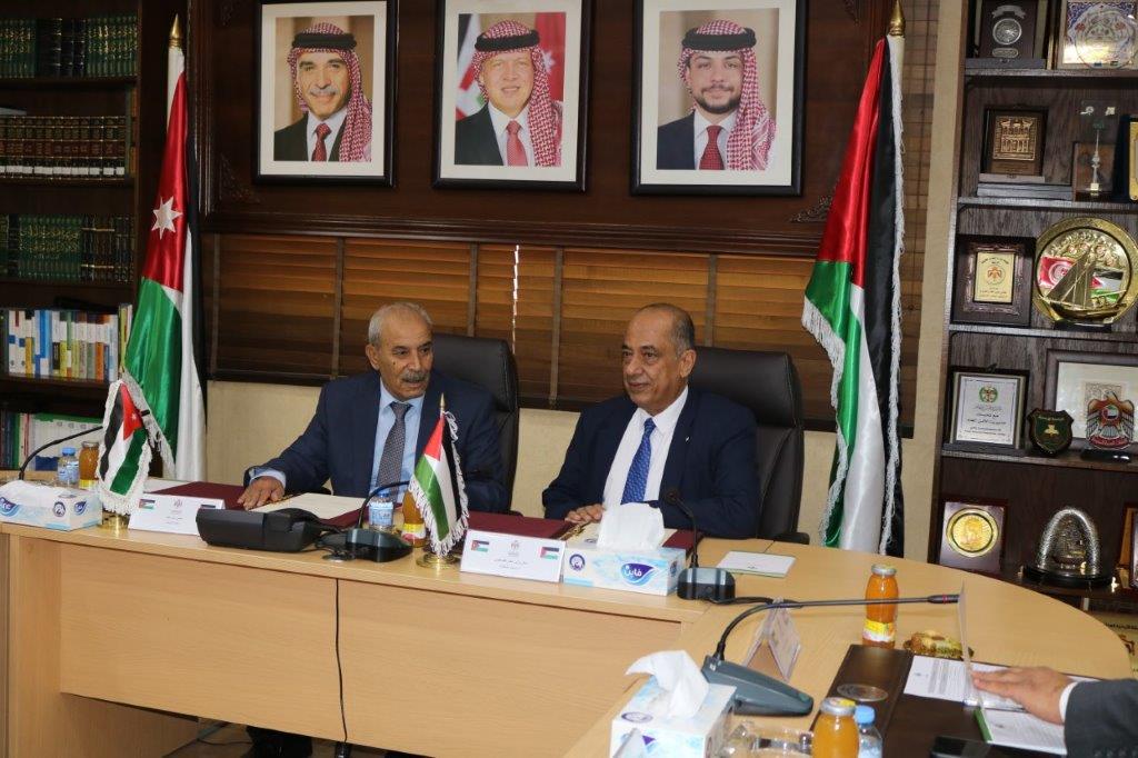 الأردن وفلسطين يوقعان مذكرة تفاهم في مجال التعاون القانوني
