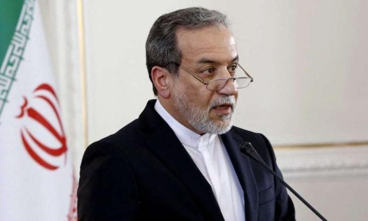 عراقجي: زيارة روسيا “فرصة” للتنسيق لما بعد الحرب