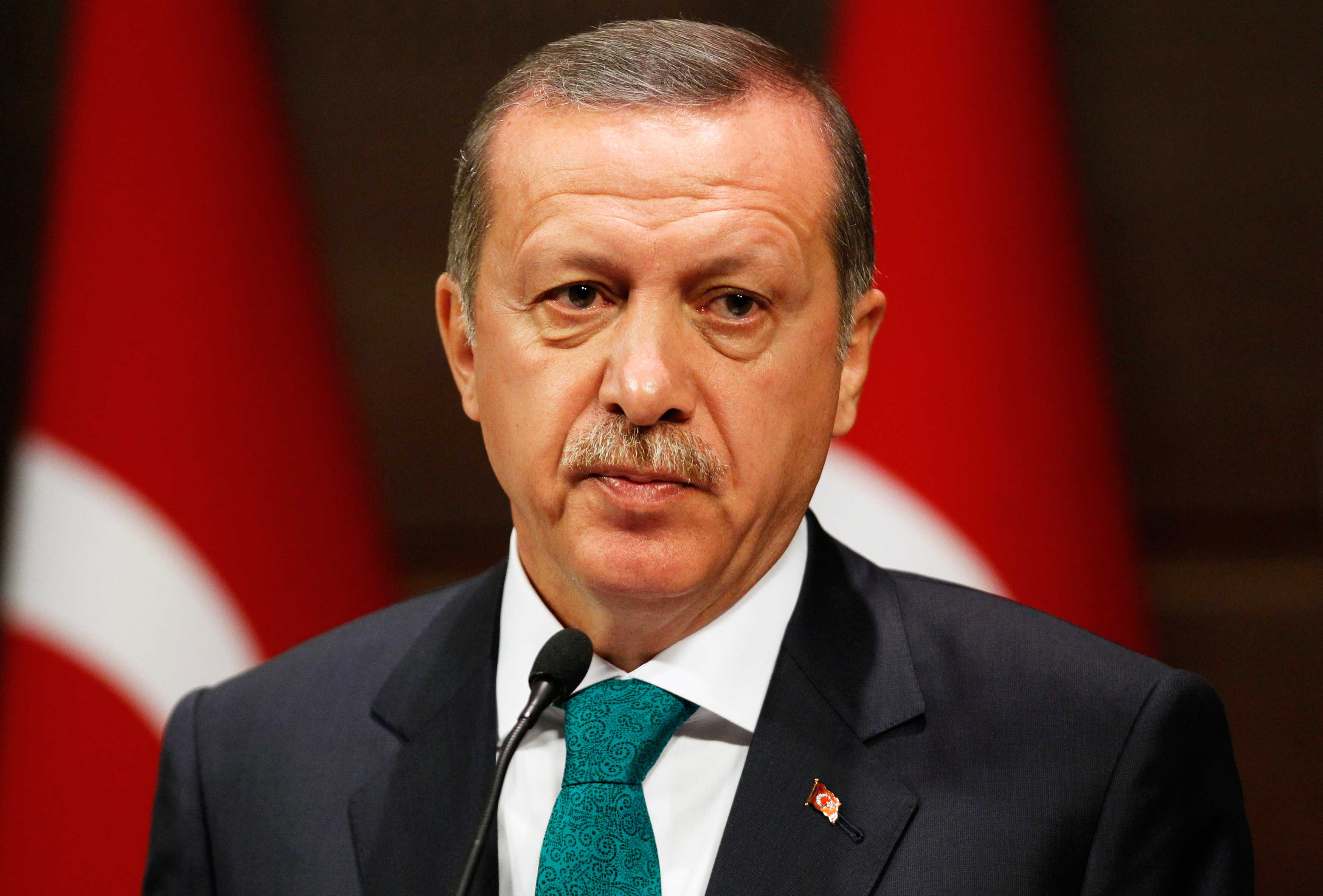 موقع اخباري مصري: التحالفات الإقليمية تدفع “أردوغان” للإطاحة بالإخوان