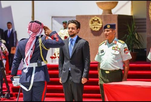 ولي العهد سمو الأمير الحسين بن عبدالله الثاني يصل إلى أبو ظبي