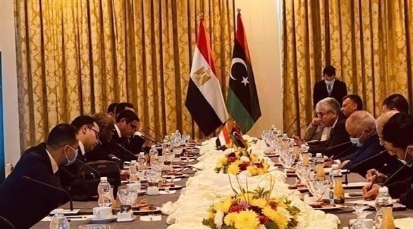 الوفد المصري إلى ليبيا يعقد مباحثات مع باشغا
