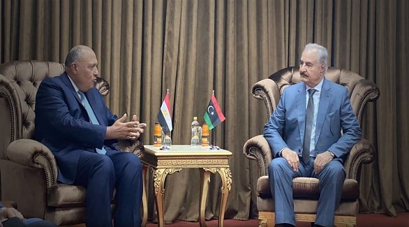شكري يؤكد لحفتر حرص القاهرة على مستقبل ليبيا