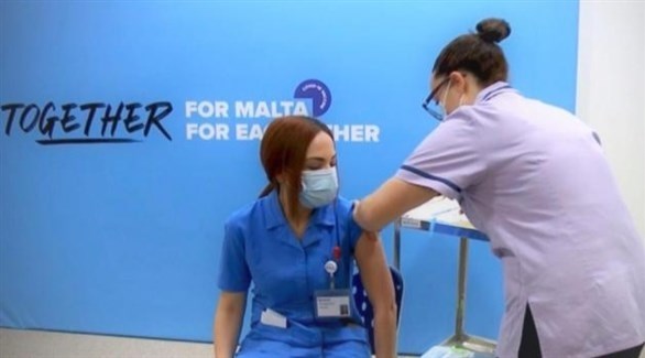 كورونا حول العالم... 2.5 مليون وفاة و112.6 مليون إصابة