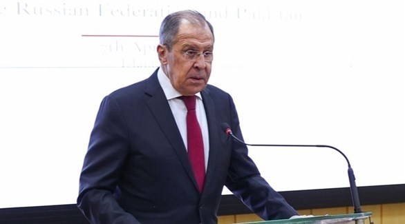 لافروف: يجب إعادة سوريا إلى الأسرة العربية