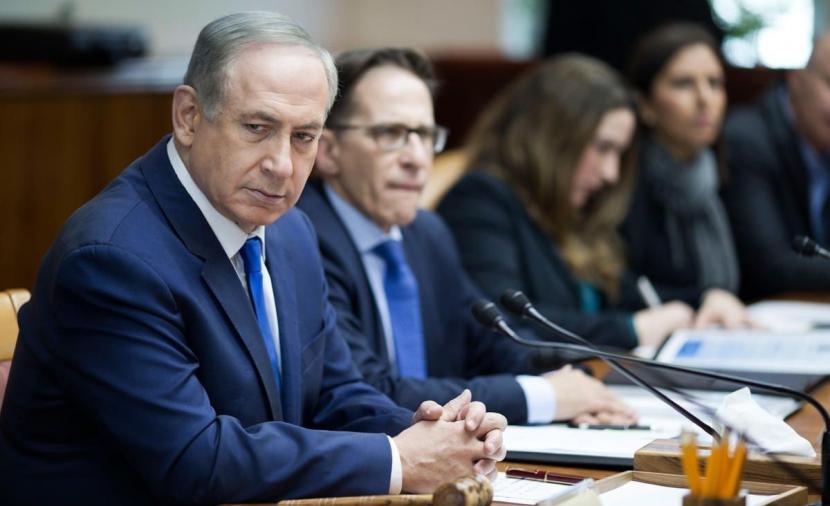 يديعوت: الحكومة الإسرائيلية تلحق دمارًا كبيرًا بـ “الدولة” في مواجهة كورونا