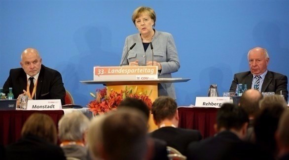 الاشتراكيون يطالبون ميركل برد فعل على سحب واشنطن لقواتها