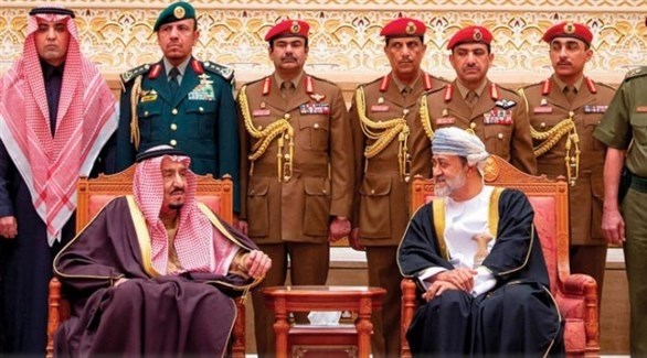 الملك سلمان لسلطان عُمان: نتمنى لكم مزيداً من التقدم والازدهار