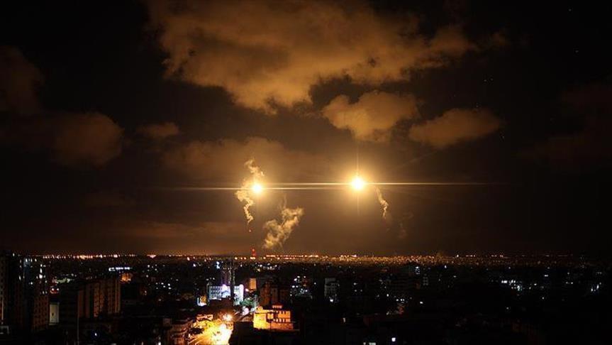 جيش الاحتلال الإسرائيلي يقصف عدة مواقع في قطاع غزة