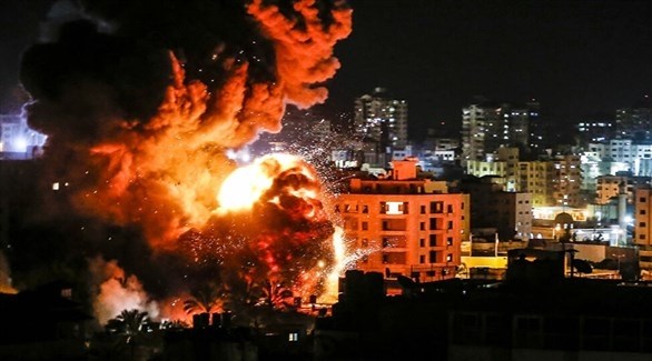 طيران الإحتلال الإسرائيلي يقصف عدة مواقع في قطاع غزة