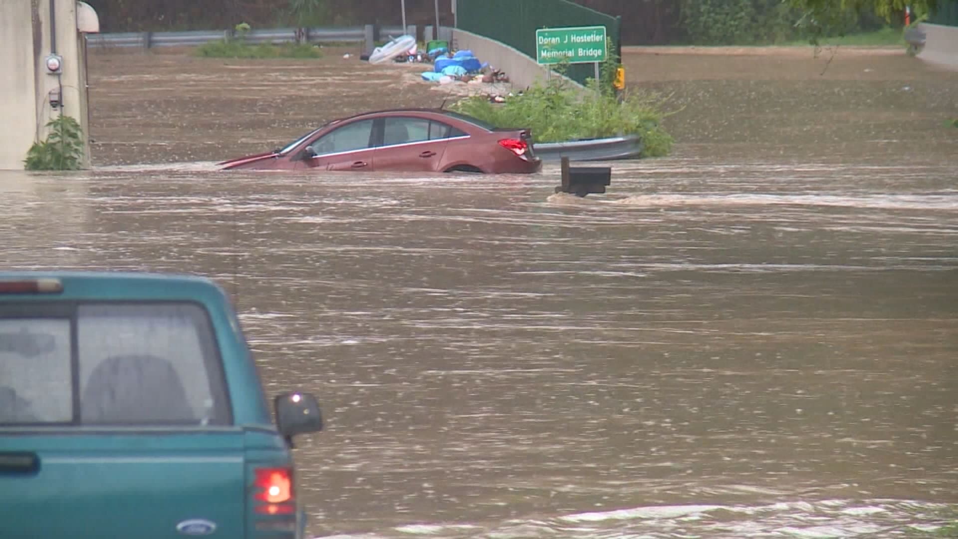17 قتيلا جراء عواصف وفيضانات في الولايات المتحدة