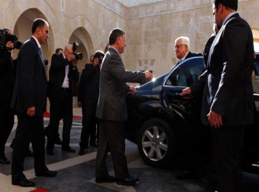 الملك: قمة أولويات الأردن حماية مصالحه الوطنية العليا