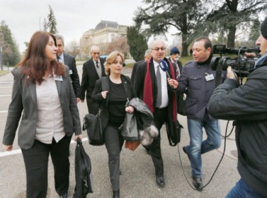 سورية: النظام والمعارضة في غرفة واحدة