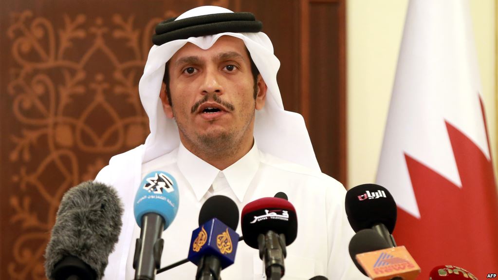 وزير خارجية قطر يتهكم على الامارات ويتهمها “بتشويه صورة قطر في الغرب”!