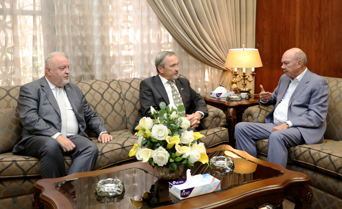 الفايز يلتقي نائب رئيس لجنة الشؤون الخارجية بمجلس النواب التشيكي