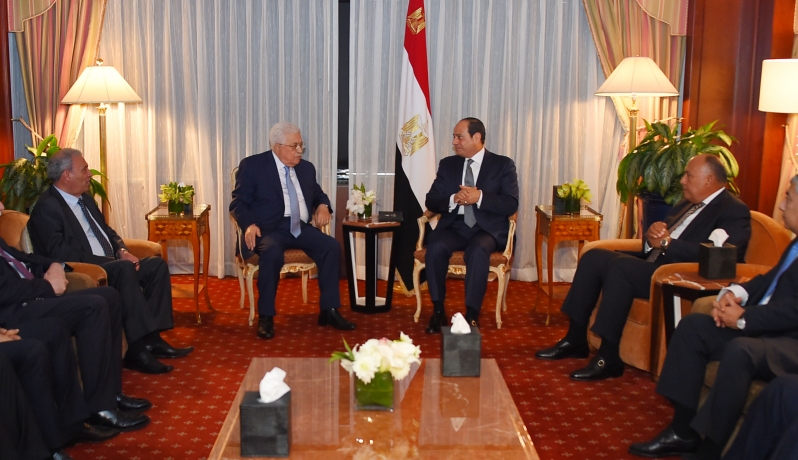 في لقائين منفصلين.. ” السيسي” يلتقي ” عباس” و” نتن ياهو” ويبحث المصالحة وعملية السلام