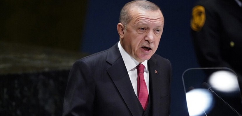 أردوغان يعترف باستضافته الدواعش ويهدد أوروبا بإطلاقهم