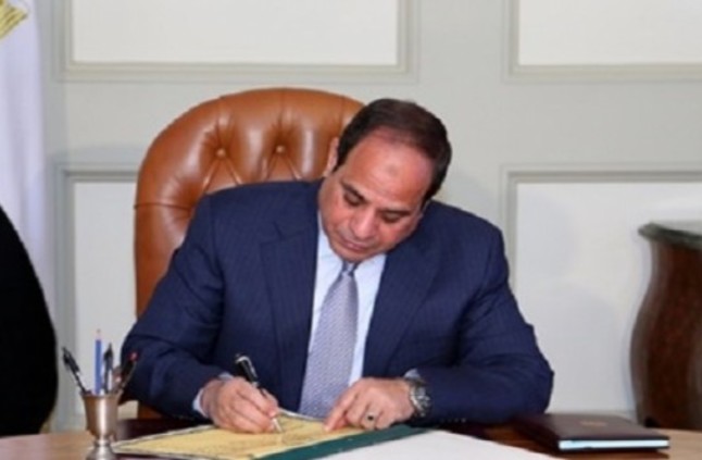 مصر: السيسي يقرر تشكيل لجنة لطرح أراض في “مشروع تنمية بشمال سيناء”