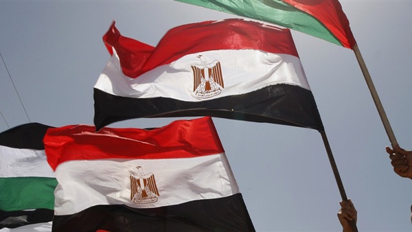 مصادر: مصر تقوم باتصالات مكثفة لوقف التصعيد المتبادل فى قطاع غزة