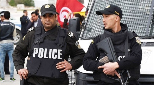 تونس توقف 12 مهاجراً سورياً بعد إجتيازهم للحدود الليبية الجزائرية متجهين نحو الحدود التونسية