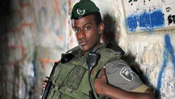 جيش الإحتلال الاسرائيلي يسلم فيديو لعائلة الأسير لدى حماس “منغستو”