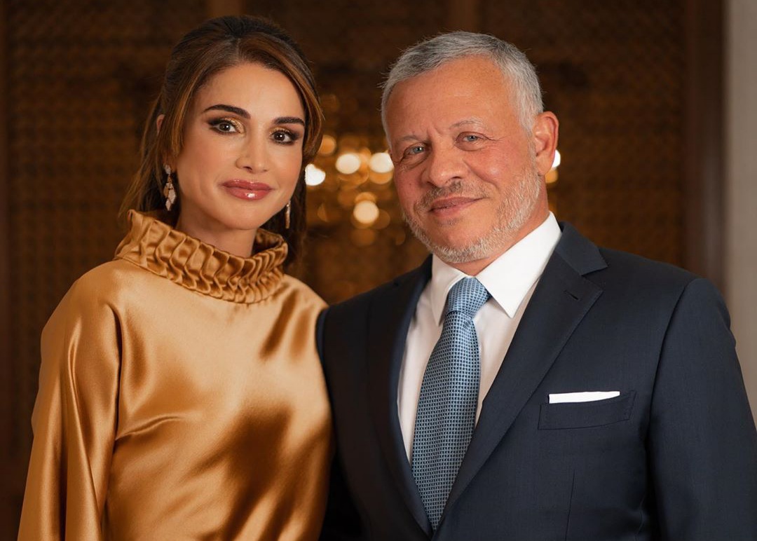الملك ترافقه الملكة يغادران في زيارة خاصة تتبعها زيارة عمل إلى أميركا