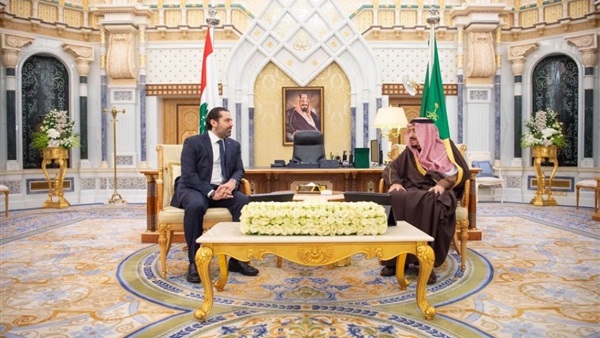 خادم الحرمين يبحث مع “الحريري” مستجدات الأوضاع في الساحة اللبنانية