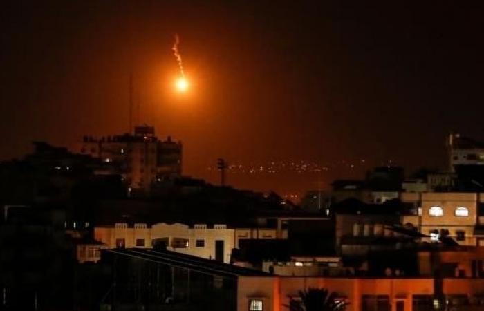 محدث-استمرار العدوان الإسرائيلي.. وتهديدات المقاومة ..تعليق العمل الوظيفي في غزة